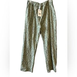 Comfy Green Patterned Pants
